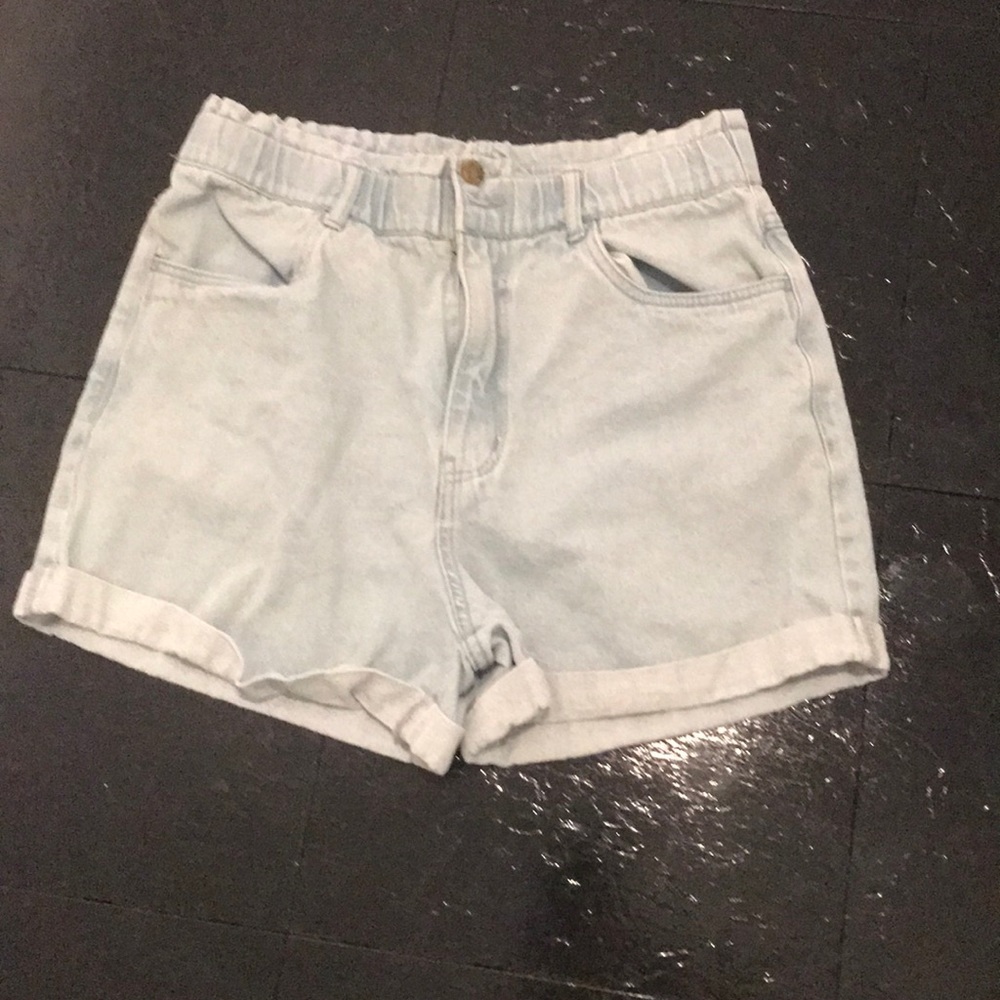Light wash Denim Shorts.